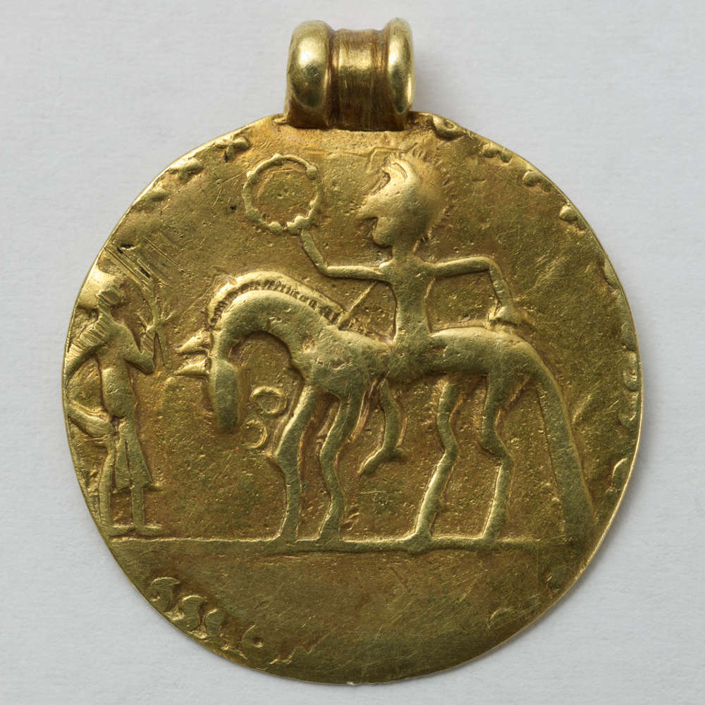 Bracteate-Mauland.jpeg
